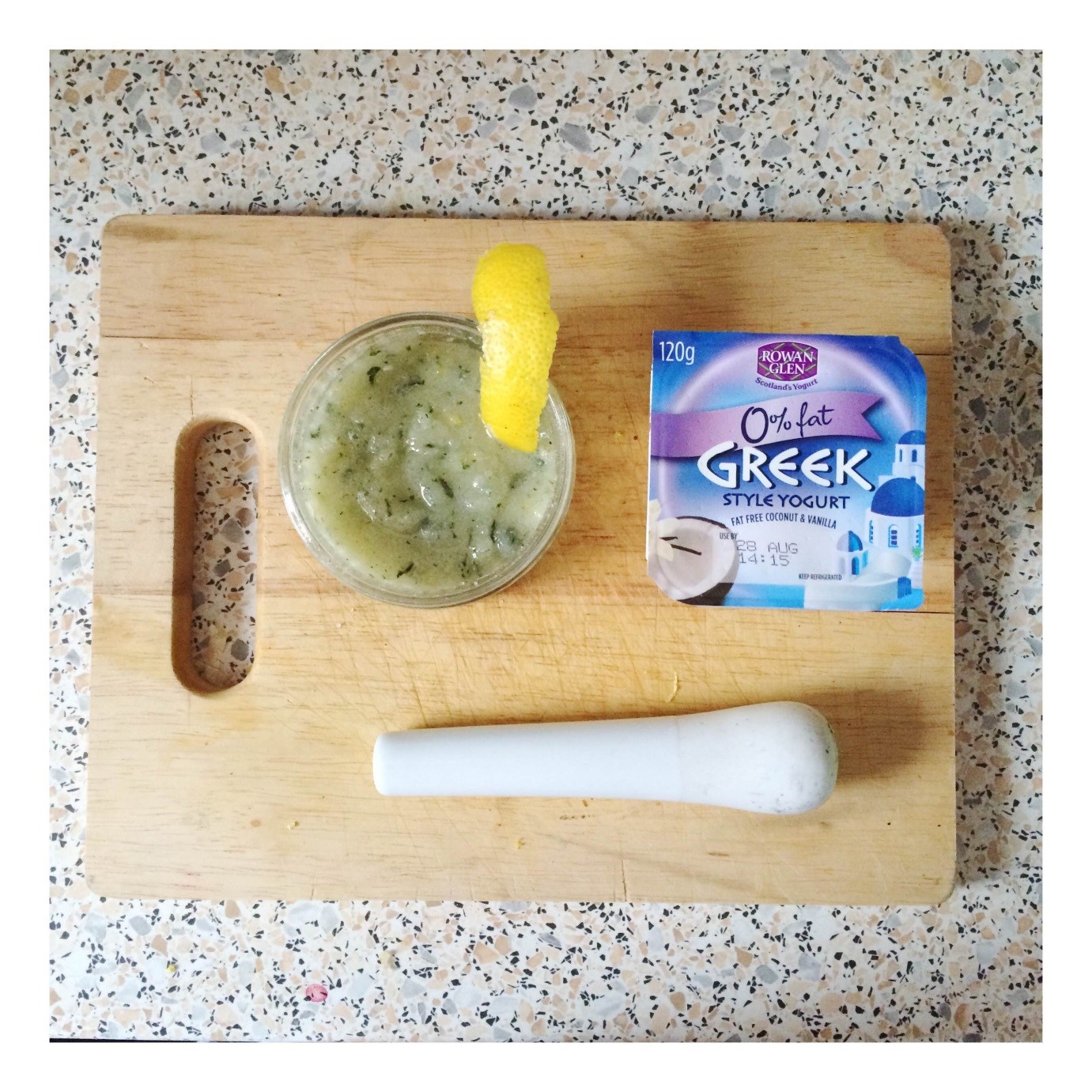 Lip scrub