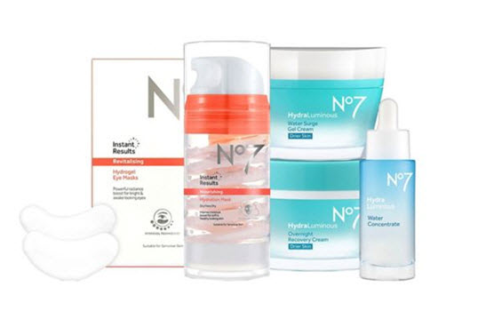 No7 HydraLuminous Dry Skin Collection Bundle from Boots