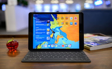 iPad 10.2 