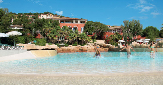 Pool at Residence Les Restanques du Golfe de St-Tropez