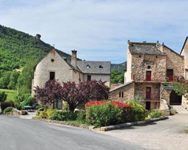 Village Near Val De Cantobre Holiday Park 